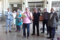 Visite commentée dans le hall